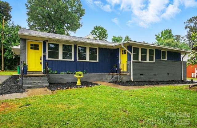 Charming 3BR Duplex in Charlotte photos photos