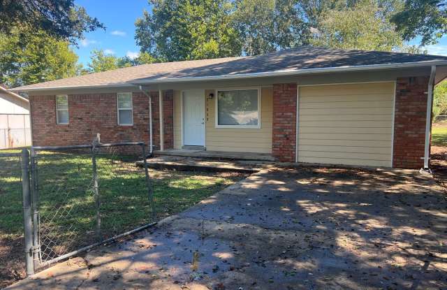 3 Bedroom 1 bath - 21808 South Ginger Drive, Park Hill, OK 74451 3 Bedroom 1 bath - 21808 South Ginger Drive, Park Hill, OK 74451