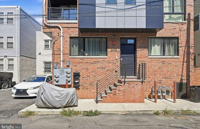 2605 ANNIN Street Gallery 2