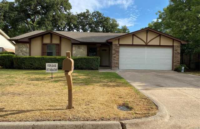 3800 Mahonia Court - 3800 Mahonia Court, Arlington, TX 76017