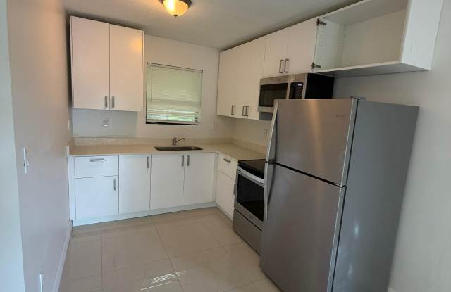465 Northeast 139th Street - 467 Gallery 2