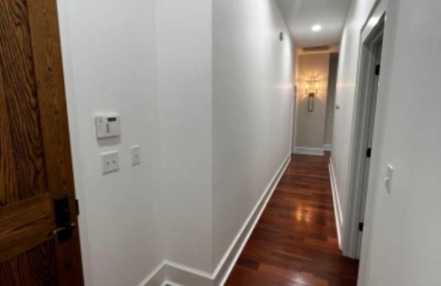 300 S Gay Street 202 Gallery 2