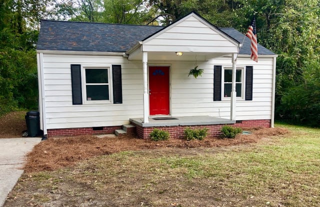 723 Tom Read Dr - 723 Tom Read Drive, Marietta, GA 30062