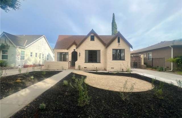 1135 S Birch photos photos