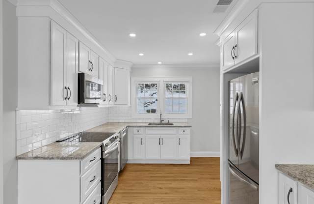 122 North Street unit: Apt 4 photos photos