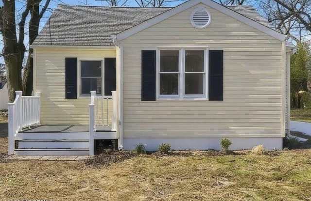 71 Bay Avenue photos photos