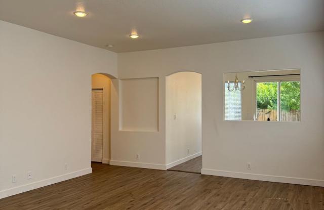 Newly Remodeled Home in Damonte Ranch Gallery 3