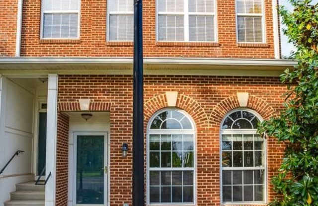 15426 ROSEMONT MANOR Drive Gallery 4