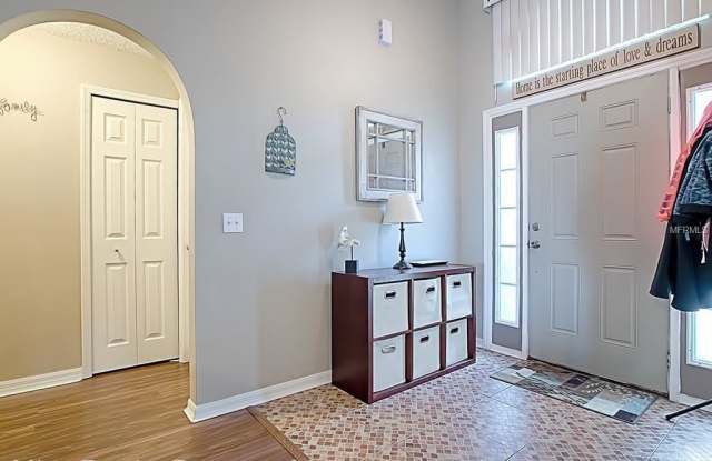 1820 Western Hills Ln. Gallery 2