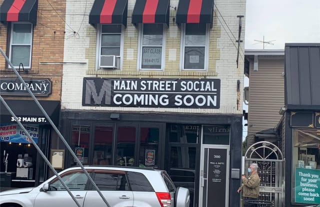 300 Main Street - 300 Main Street, Farmingdale, NY 11735