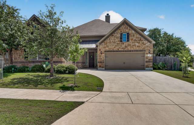 Ideally situated on a spacious corner lot in the highly sought-after Woods of Boerne subdivision Gallery 4