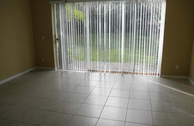 981 Pipers Cay Drive Gallery 3