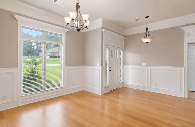509 SOUTHERN HILLS Drive Gallery 4