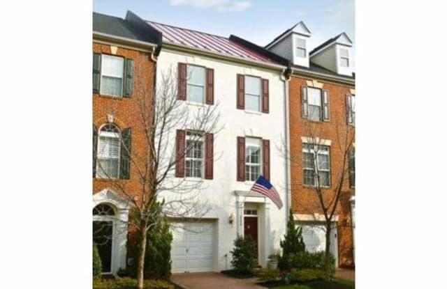 220 MEDLOCK LANE - 220 Medlock Lane, Alexandria, VA 22304