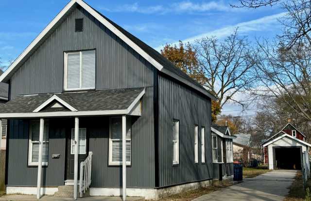 53 E 18th St - 53 East 18th Street, Holland, MI 49423