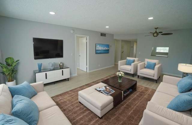 2828 Casita Way unit: 214 C photos photos