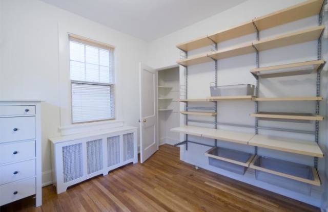 3705 Brandywine St NW Gallery 3