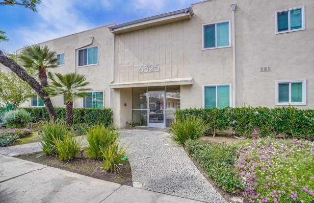 Pet Friendly Apartment Complex in South LA - Gated Parking, Laundry In-Units, Manager On-Site photos photos