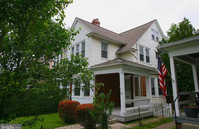1037 REES AVENUE - 1037 Reese Avenue, Bryn Mawr, PA 19010