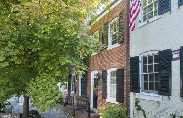 2706 N Street NW photos photos