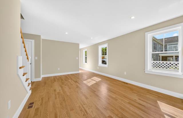 57 Bellflower Road Gallery 4
