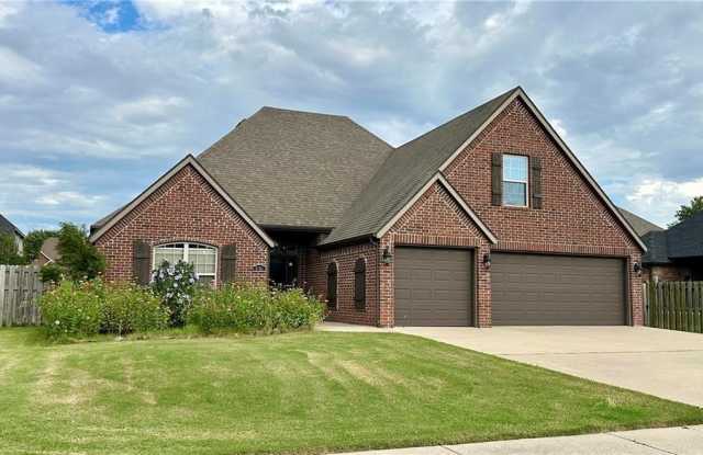 3909  SW Stonefield  ST photos photos