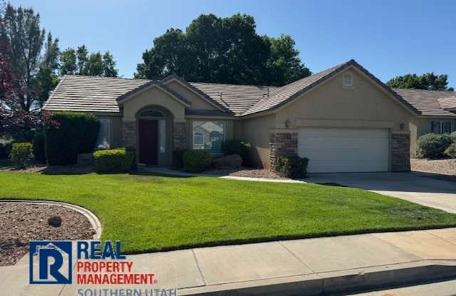 Charming Home is St. George photos photos