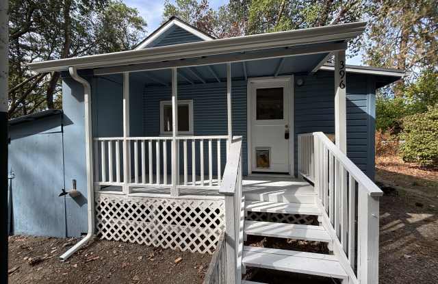 396 Foots Creek Rd Gallery 1