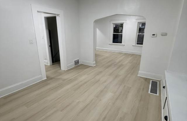 2016 Halstead Avenue - Front House photos photos