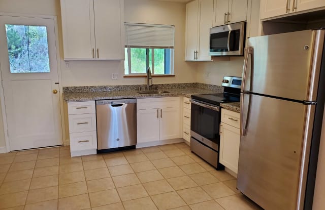 55 Reed Boulevard - 55 Reed Boulevard, Strawberry, CA 94941