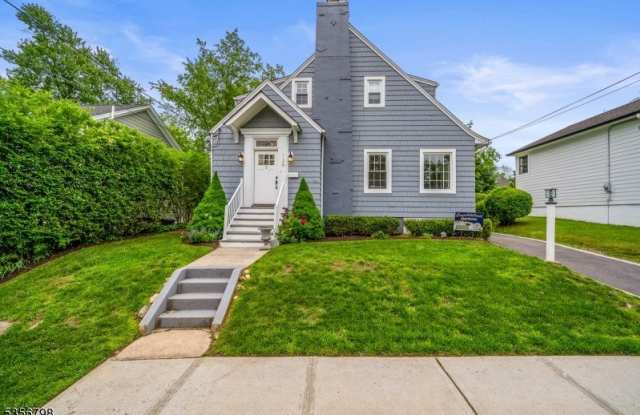 126 Center Ave - 126 Center Avenue, Chatham, NJ 07928