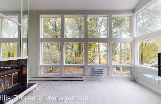 69 Breakneck Hill Rd - 69 Breakneck Hill Road, Worcester County, MA 01772