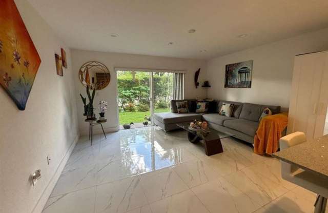 3052 SW 129th Terrace 114, Miramar, FL 33027 - 5328 Gallery 4