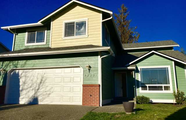 12307 21st Ave SE - 12307 21st Avenue Southeast, Everett, WA 98208