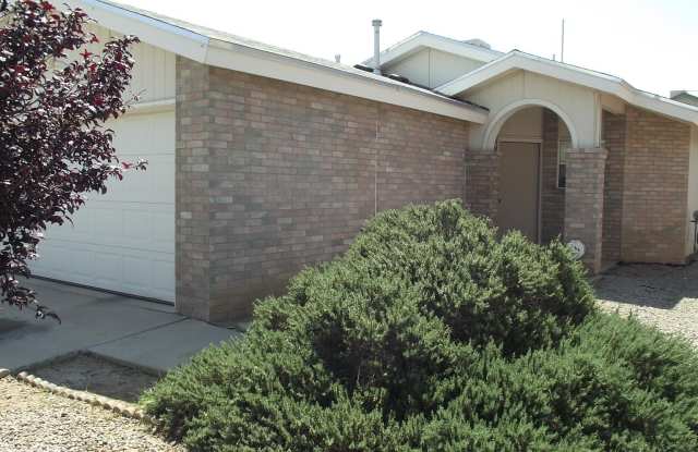 East El Paso 3 bed Refirg A/C photos photos