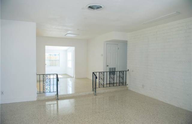 10270 BLOSSOM LAKE DRIVE Gallery 3
