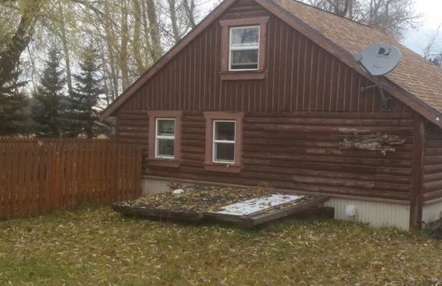 Rustic Cabin Gallery 1