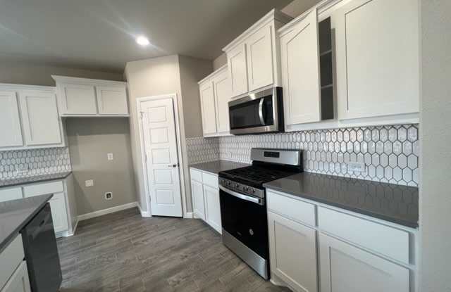 13 Los Campos Dr Gallery 4