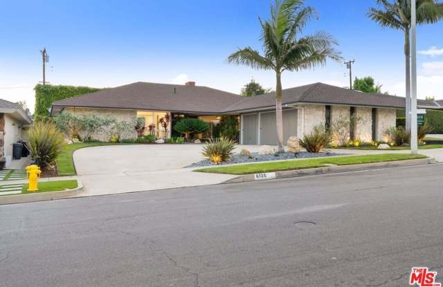 6125 Bedford Ave photos photos