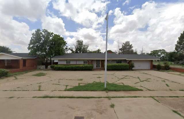 204 E. Cardwell photos photos