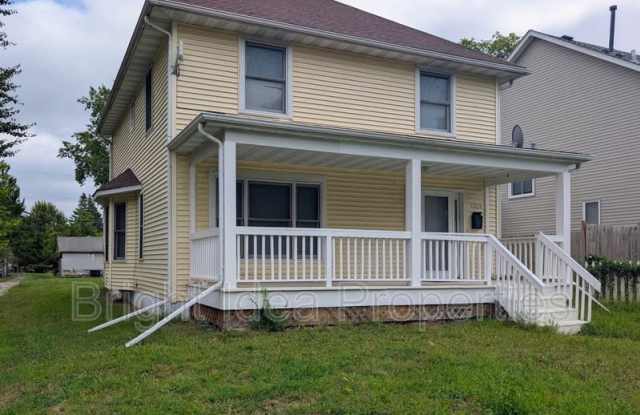 2324 Emerson Avenue North Gallery 1