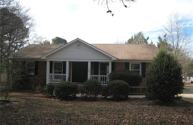 3026 Helen Drive - 3026 Helen Drive, Mineral Springs, NC 28173