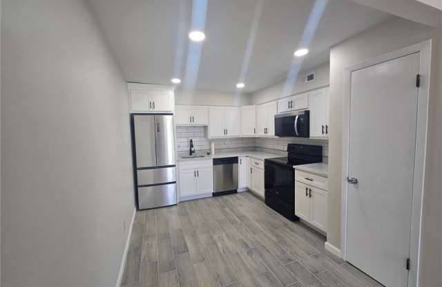 4334 Arrow Tree Dr photos photos
