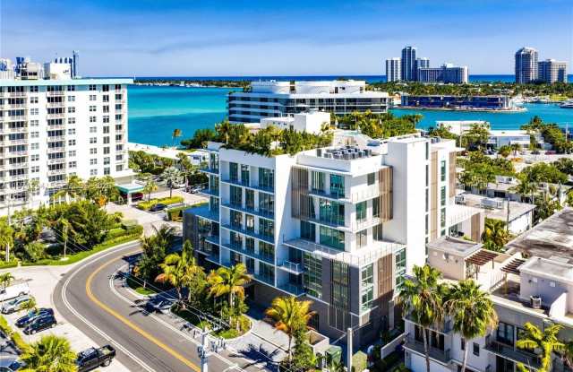 Clara Bay Harbor I photos photos