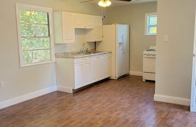 2872 Yates Road Gallery 3