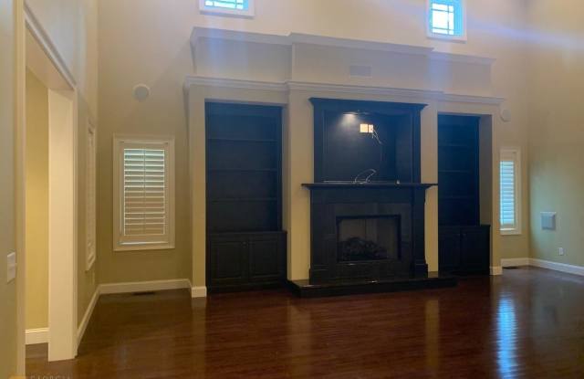 131 Fairway Oaks Gallery 4