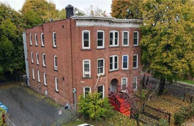 499 Zion Street Gallery 2