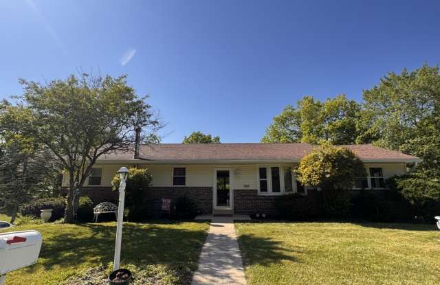 4902 Creek Drive photos photos