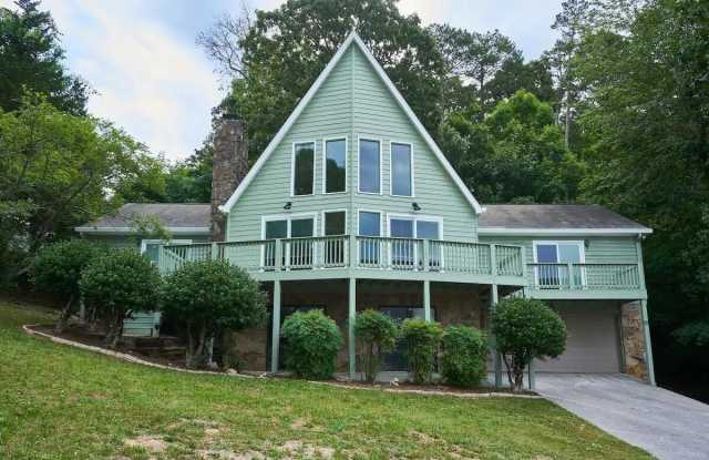 4913 Shoreline Drive - 4913 Shoreline Drive, Chattanooga, TN 37416