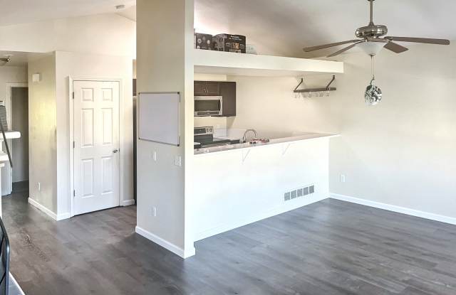 3238 Aquarius Circle Gallery 3